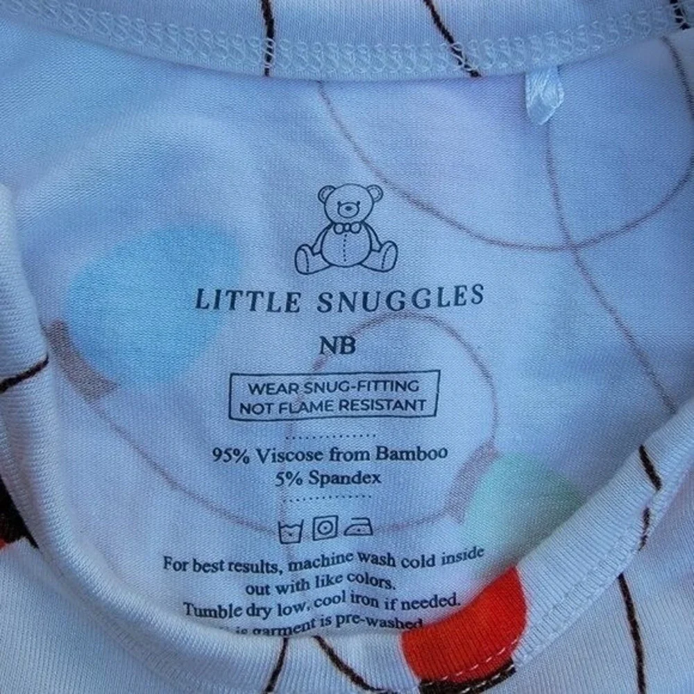 Little Snuggles Bamboo‎ Christmas Lights Gown & Hat Size NB